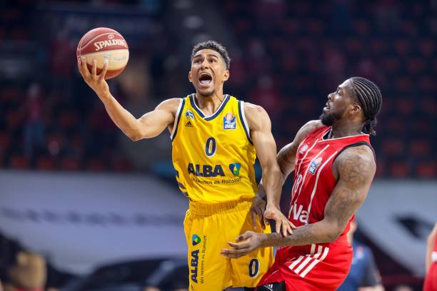 超级联赛 超级联赛